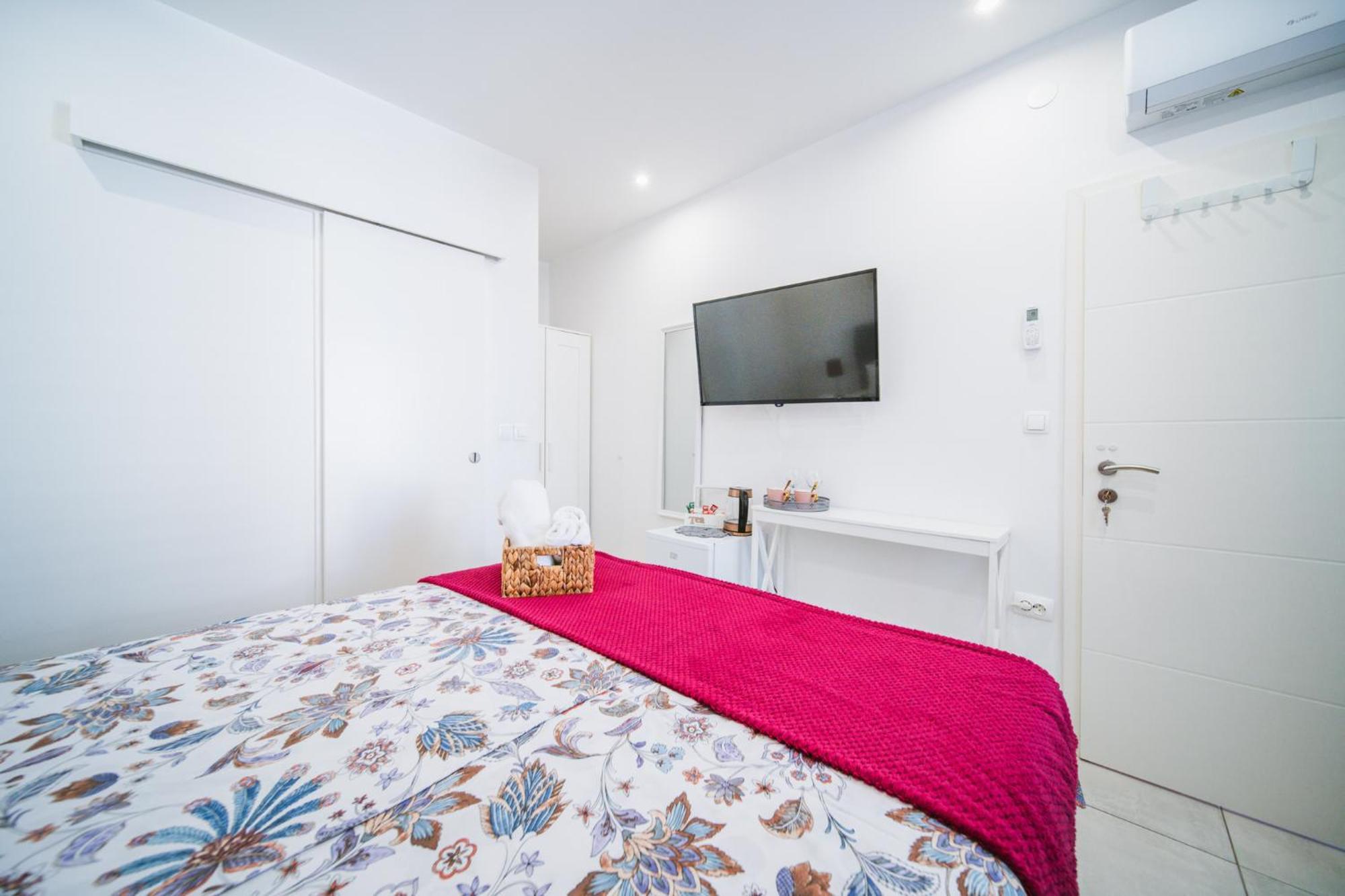Korkyra Harbour Rooms 코츌라 외부 사진