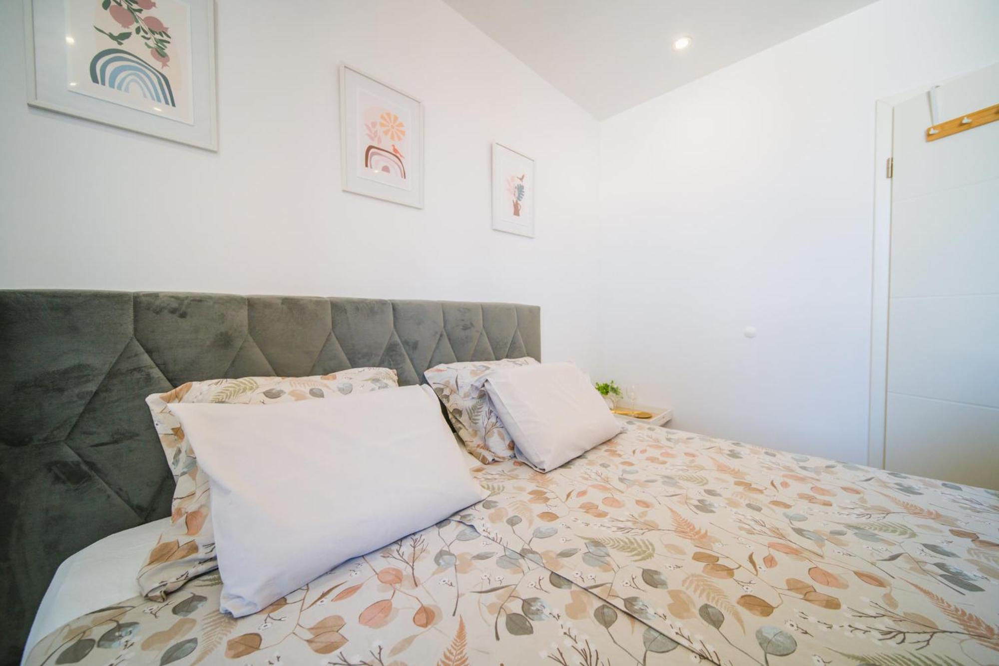 Korkyra Harbour Rooms 코츌라 외부 사진
