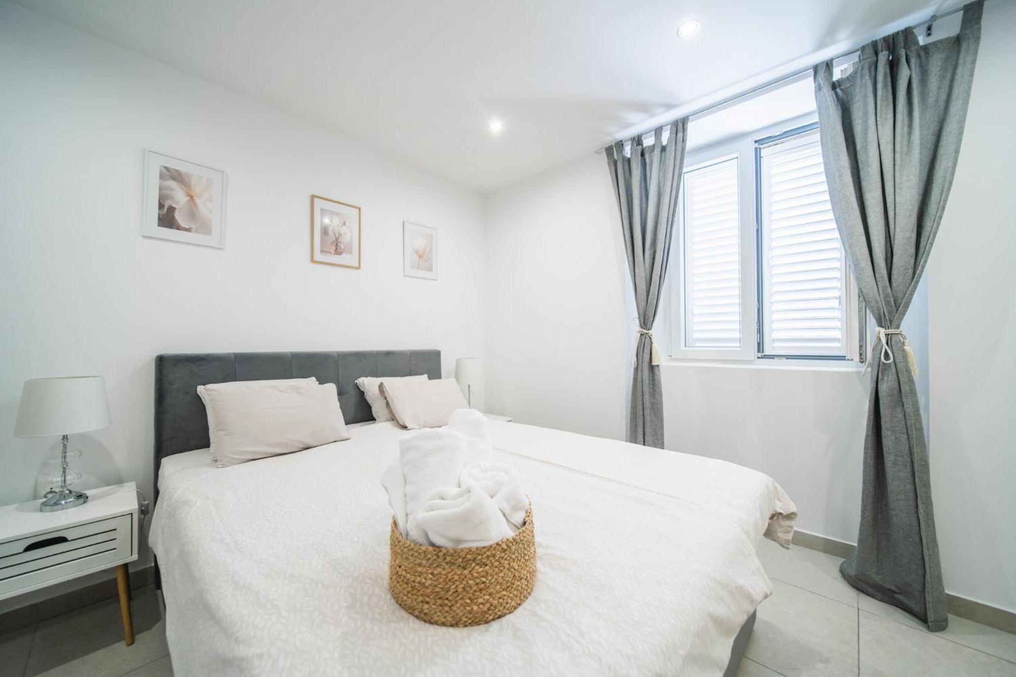 Korkyra Harbour Rooms 코츌라 외부 사진
