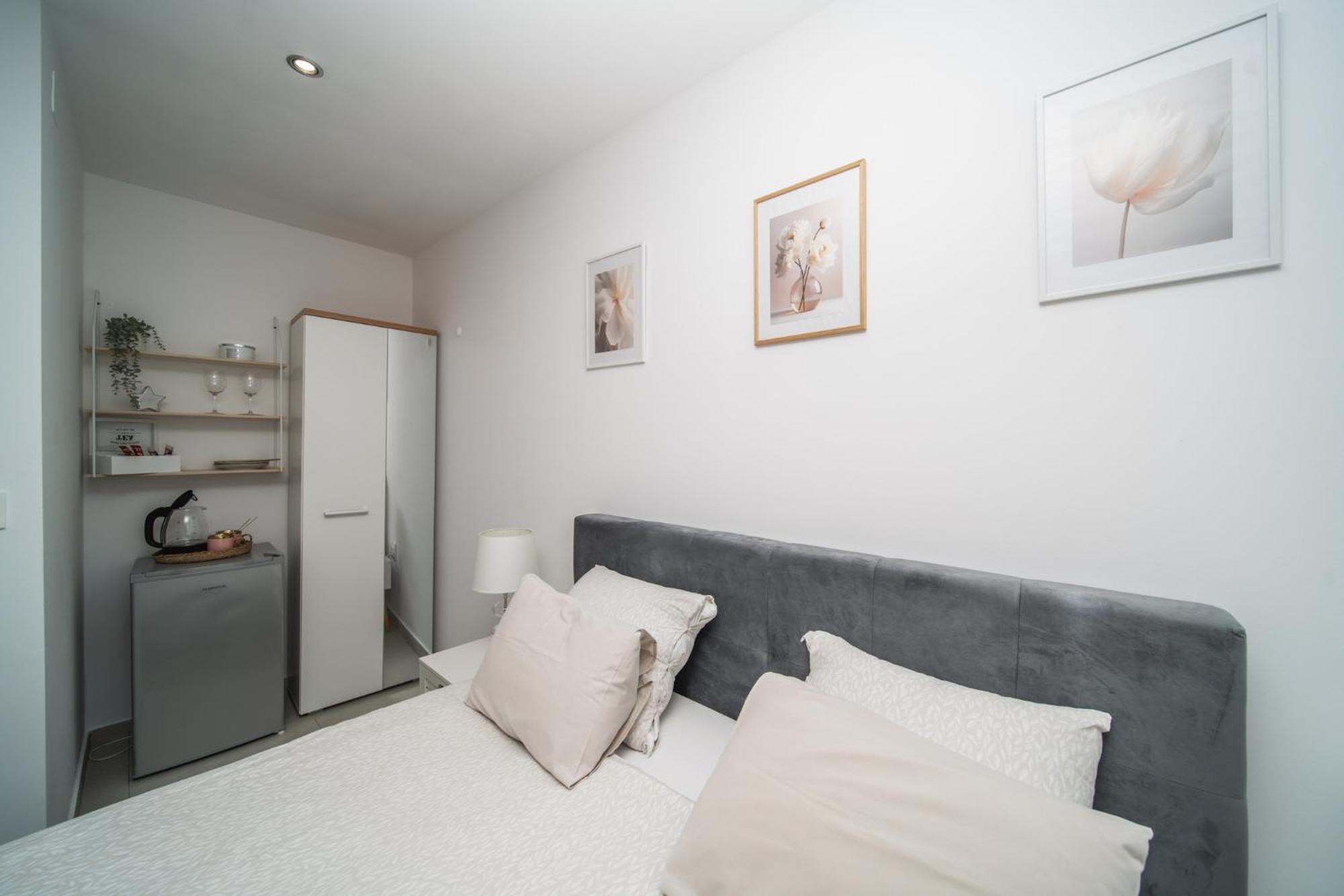 Korkyra Harbour Rooms 코츌라 외부 사진